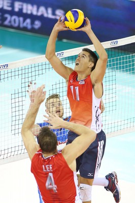 Why Is A Setter So Important In Volleyball?  Cortina 